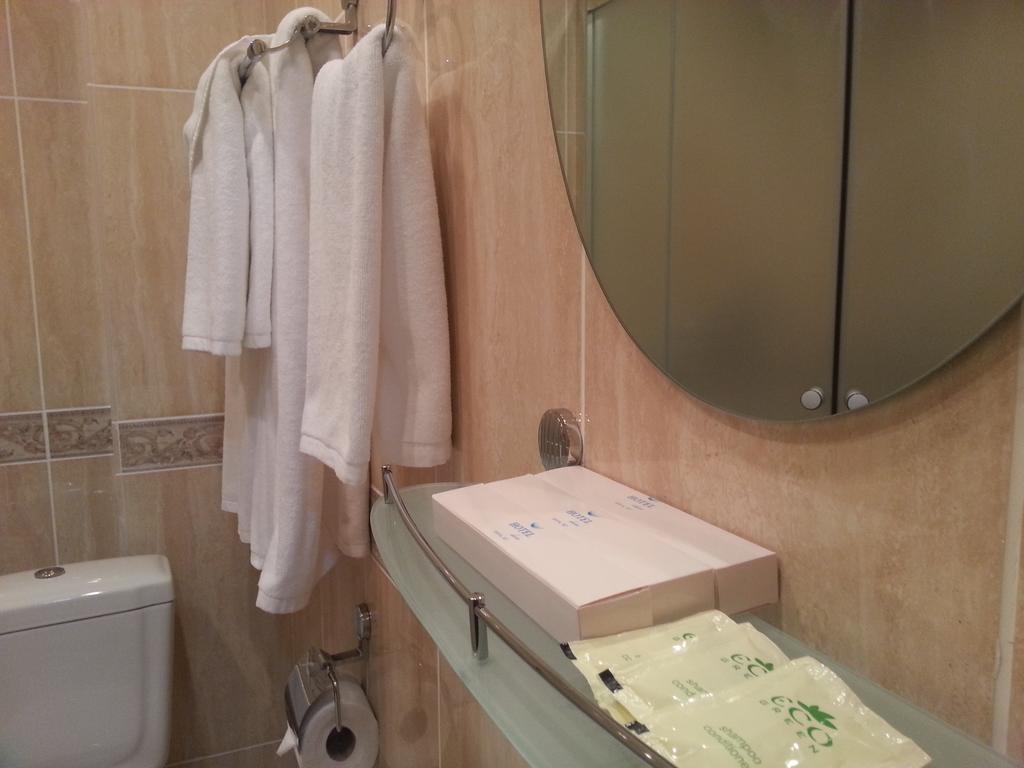 Arien Plaza Hotel Τασκένδη Δωμάτιο φωτογραφία